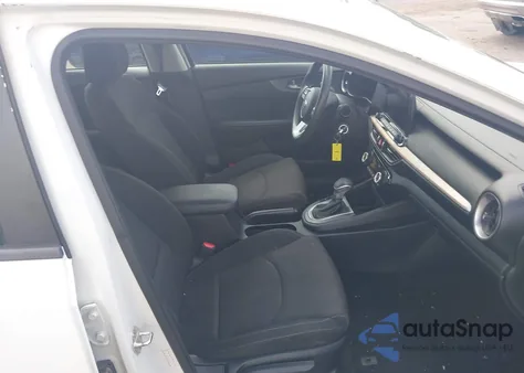 2019 Kia Forte Fe из США, поврежденный, VIN 3KPF24AD5KE097784